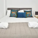 Hanford Apartments